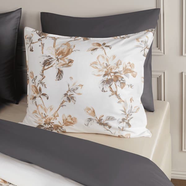Dommelin Kussensloop Magnolia Ecru